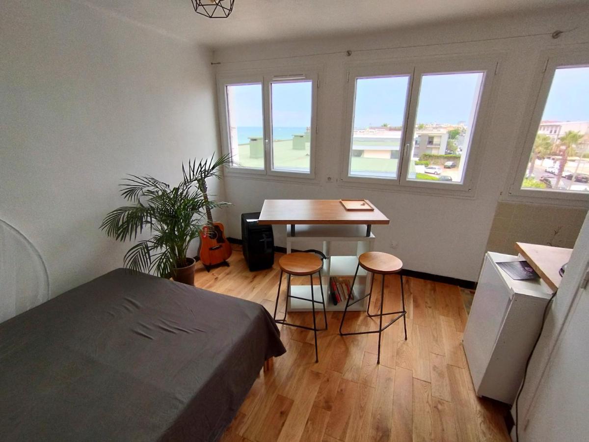 Cosy Studio En Etage Residence Front De Mer Палава-ле-Фло Екстериор снимка